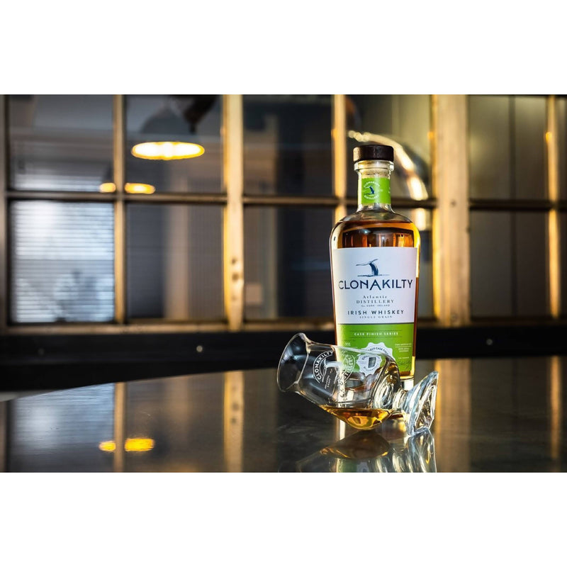 Clonakilty-Single Grain Bordeaux Cask Irish Whiskey-bottle-13-Lassou